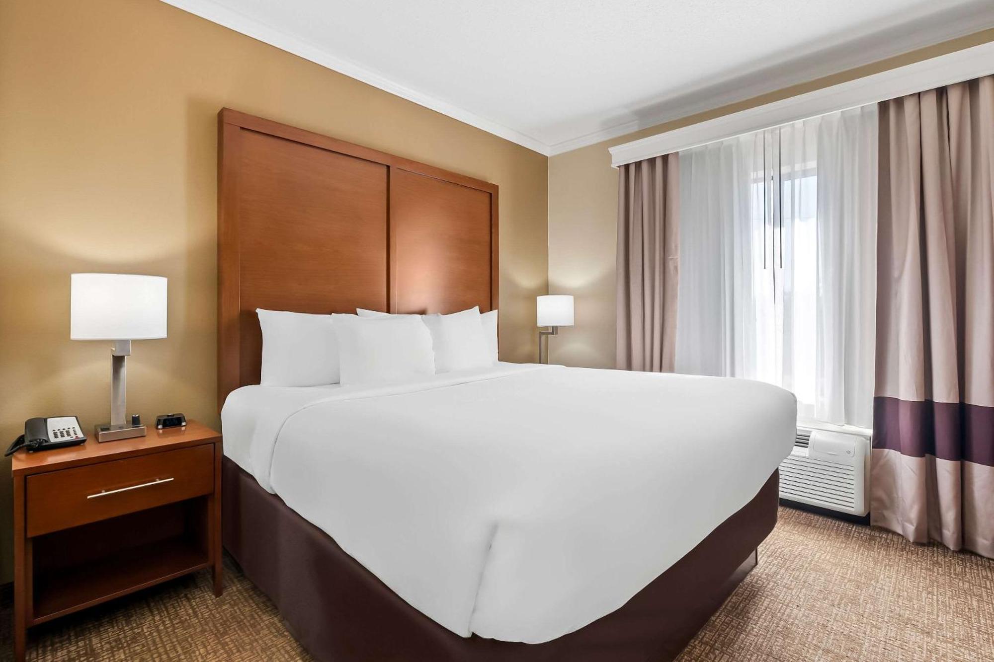 Comfort Suites Panama City Near Tyndall Afb Zewnętrze zdjęcie